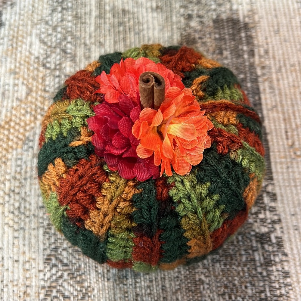 Crochet Fall Floral Pumpkin - Picture 2 of 4